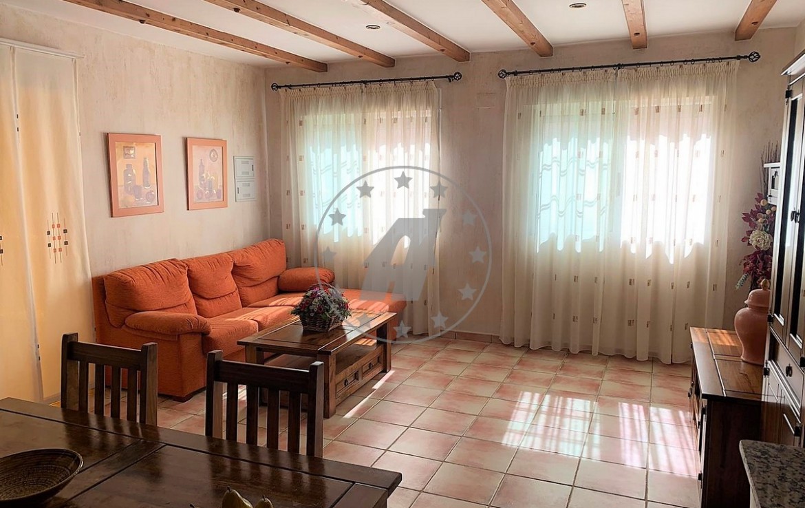 d3d7ee23-906c-4a29-a8a3-c3ea032cde7e